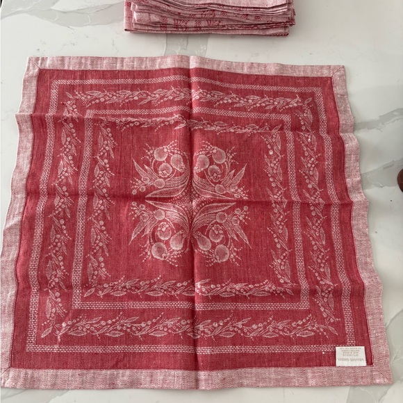 Williams Sonoma Red Linen Napkins Set of 8 - Picture 5 of 8